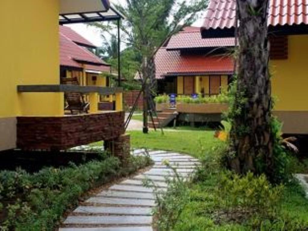 Tanisa Resort Chumphon Εξωτερικό φωτογραφία